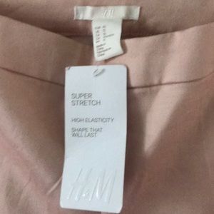 H&M Pants - Beautiful blush colored H&M pants NWT H&M Pants - Beautiful blush colored H&M pants NWT